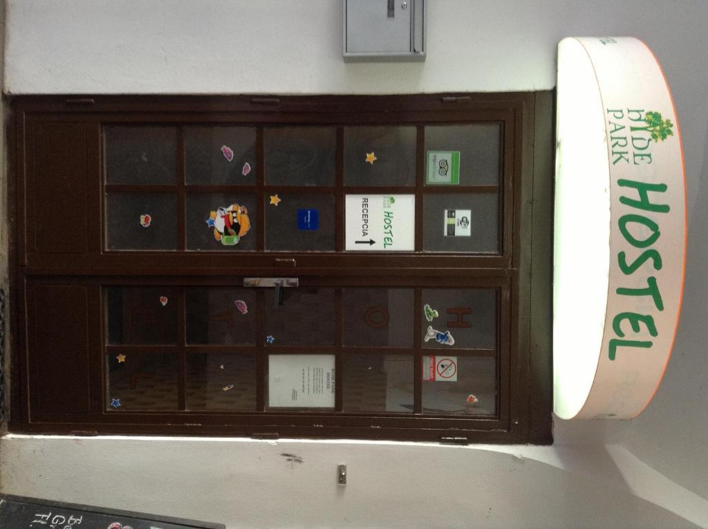 Hyde Park Hostel Bratislava Extérieur photo